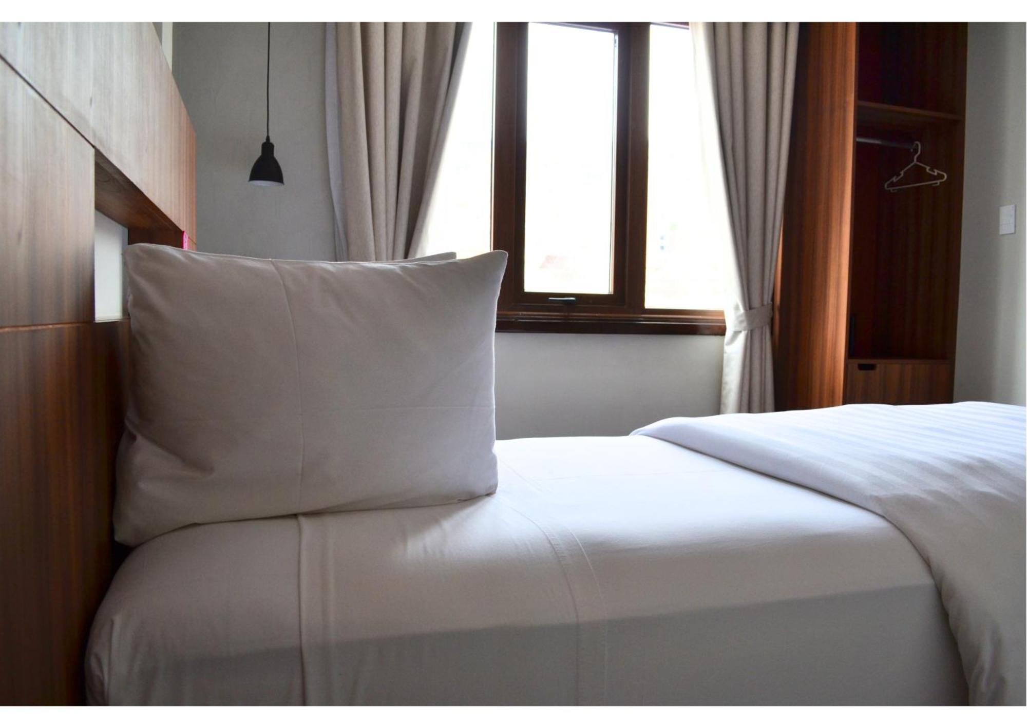Altus Express Hotel Ла Пас Екстериор снимка