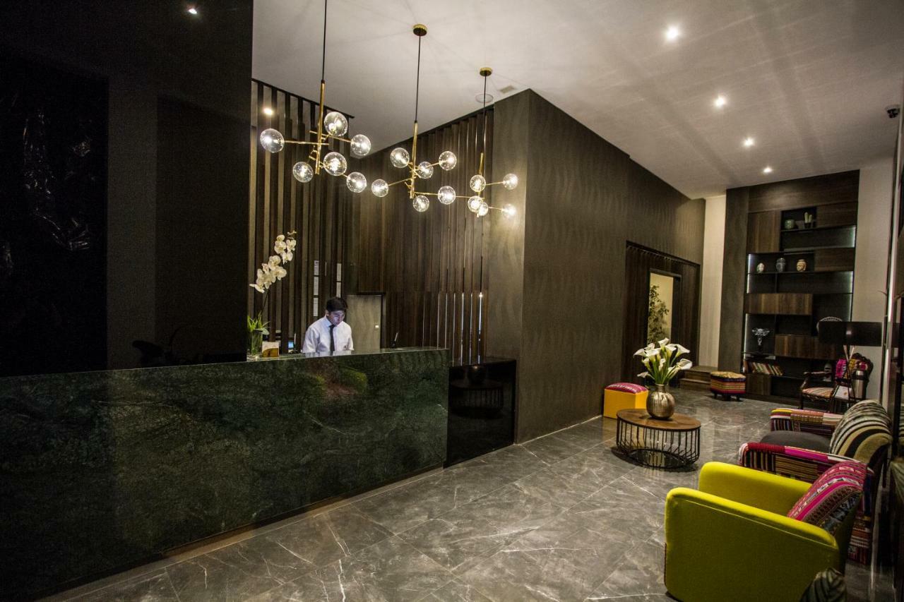 Altus Express Hotel Ла Пас Екстериор снимка